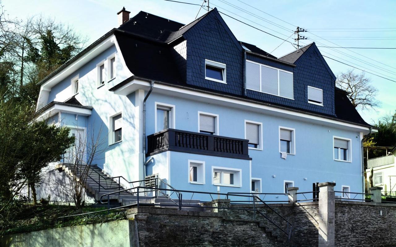 Luxus Ferienwohnung Mit Whirlpool Runkel Exterior foto